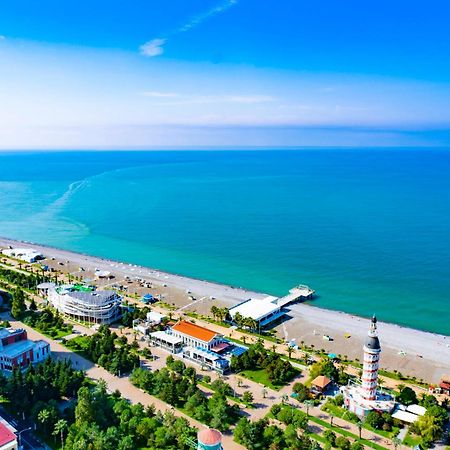 Orbi City In Batumi Batoemi Buitenkant foto
