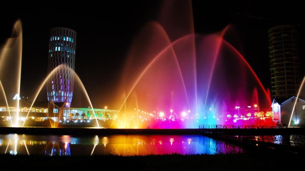 Orbi City In Batumi Batoemi Buitenkant foto
